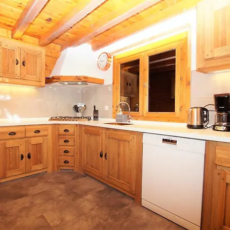 Du Pre Chalet *